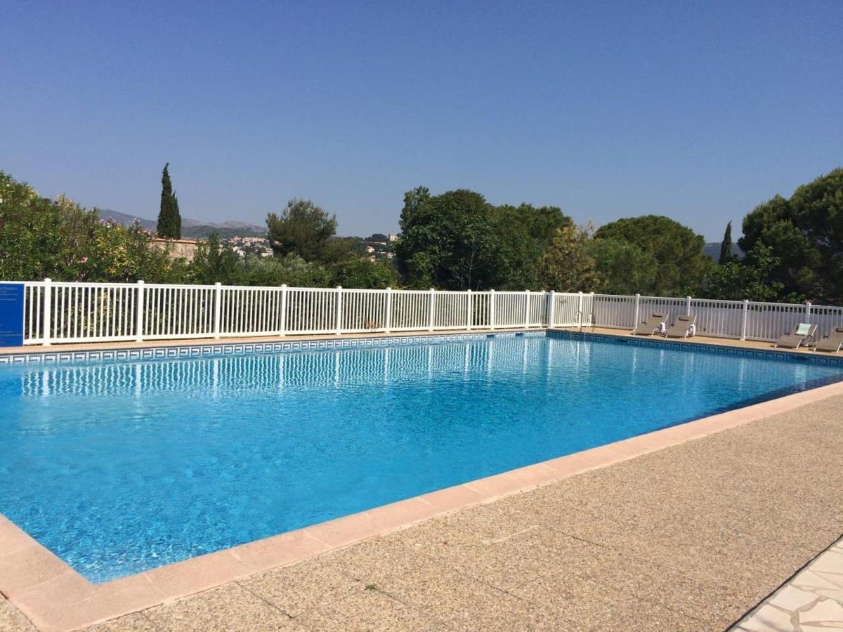 Villa La Grande Bastide Piscine Et Tennis Collectif Кассі Екстер'єр фото
